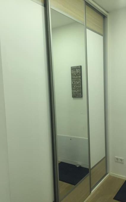 וינה New Apartment - 10 Min Downtown מראה חיצוני תמונה